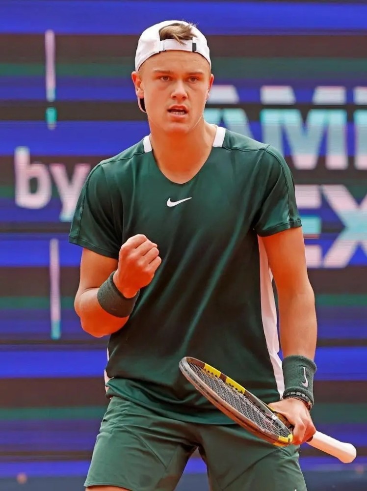 手禁区命中 手禁区命中